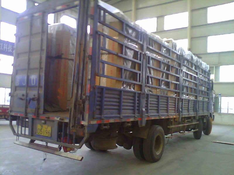 210臺1380裝車完畢 210臺1380裝車完畢